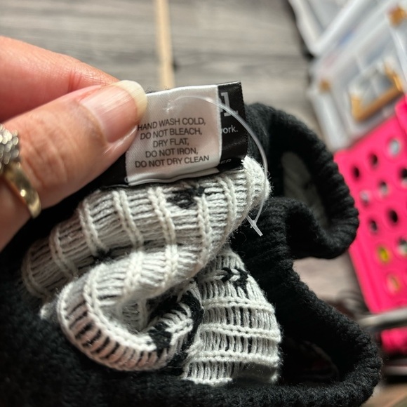 Rick & Morty Happy Human Holiday Christmas Sweater Med 257 - Picture 9 of 9